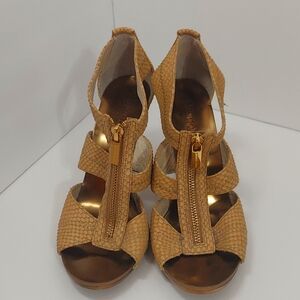 Michael Kors Berkley T strap Sand Reptile Zipper Women Sandal